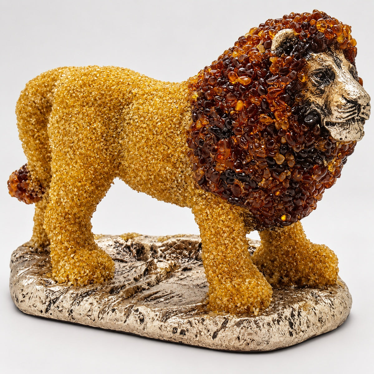 Golden-Toned Lion Sculpture | Kahrab 04-detail.jpg